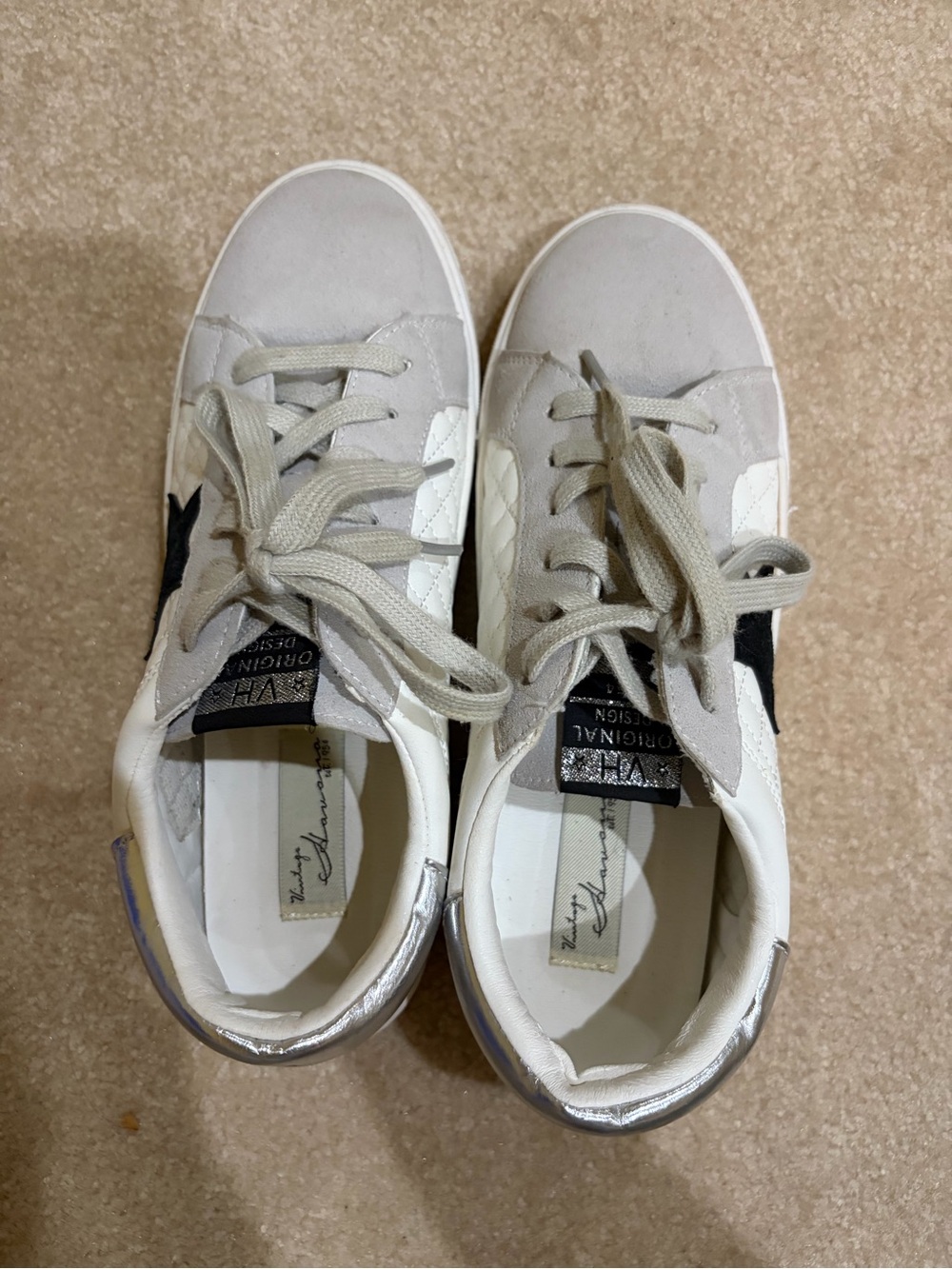 Vintage Havana White and Black Low-Top Sneakers